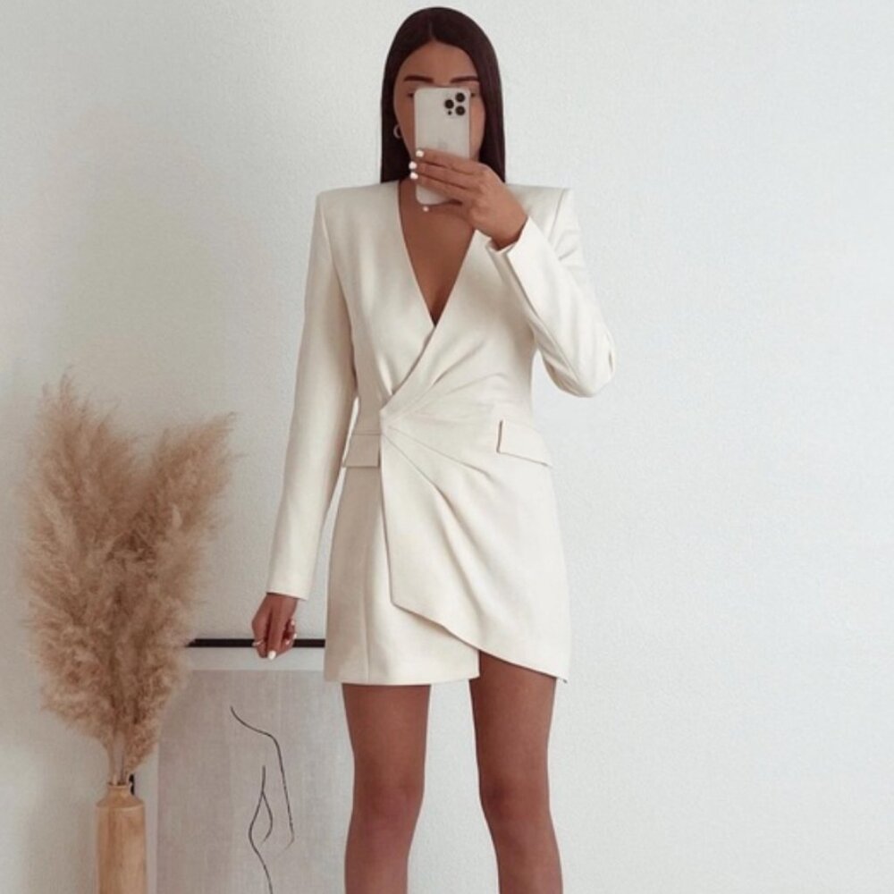 ZARA | LIKE NEW | Ecru blazer dress | White Ivory | SIZE Medium | BLOGGER FAVE